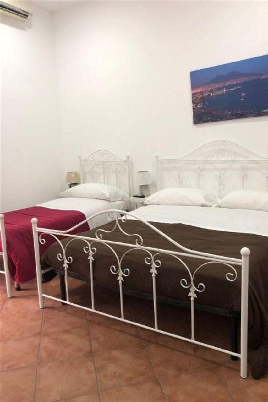 Partenope Legend B&B Napoli Bagian luar foto